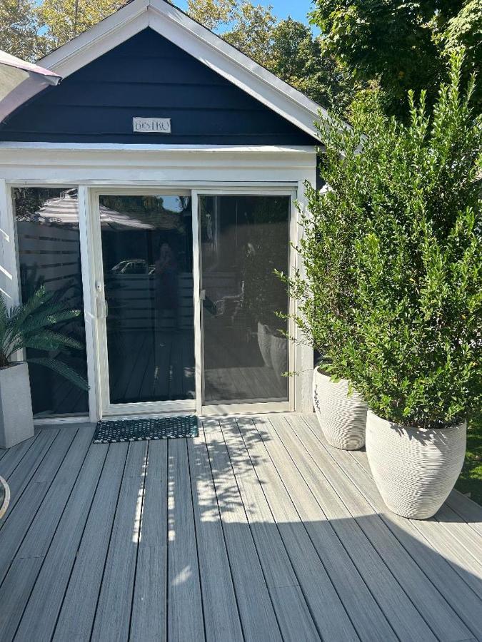 Adorable 1 Bedroom Cottage New York Bagian luar foto