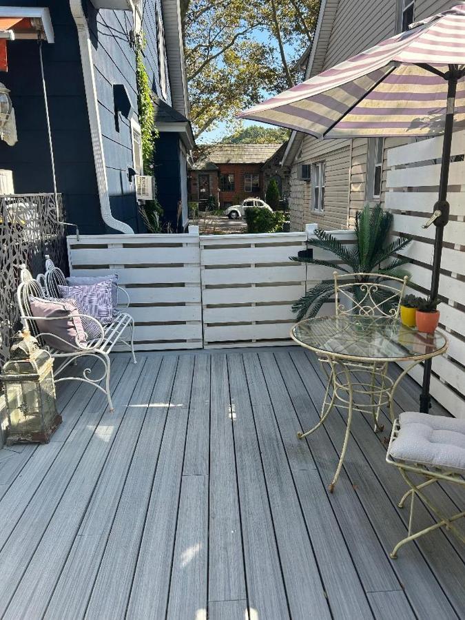 Adorable 1 Bedroom Cottage New York Bagian luar foto